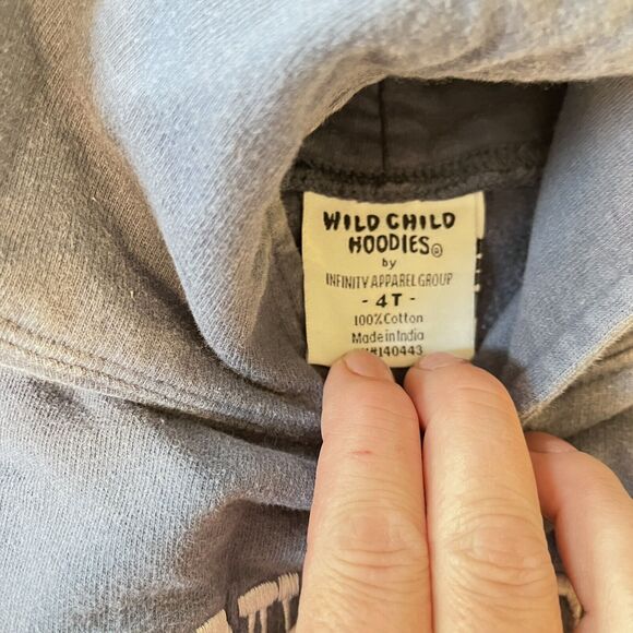 Wild Child Boothbay Harbor Embroidered Boys Blue 3D Shark Sweatshirt - 4T - Picture 4 of 6